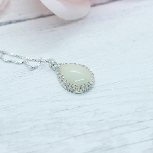 Crown Bezel Teardrop Necklace