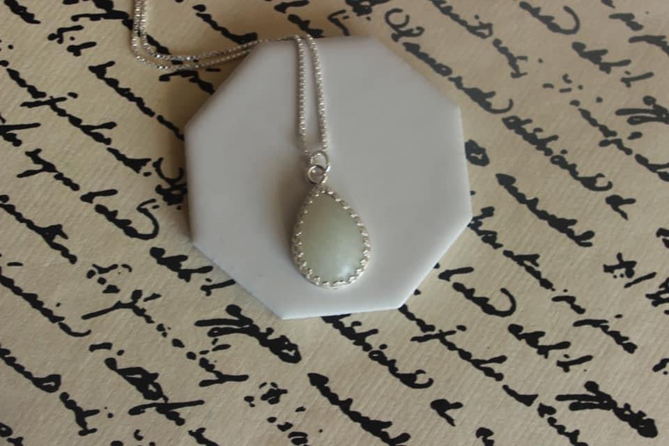 Crown Bezel Teardrop Necklace