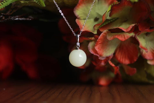Large Pearl Necklace
