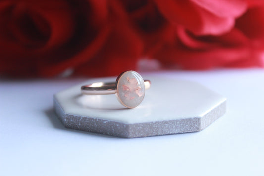 Oval statement ring